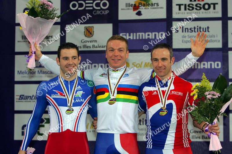 Podium002p.jpg